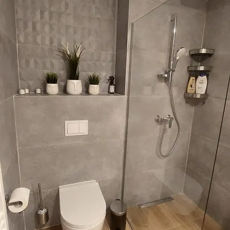 Funn5 - Vucko - Private Host Apartament *